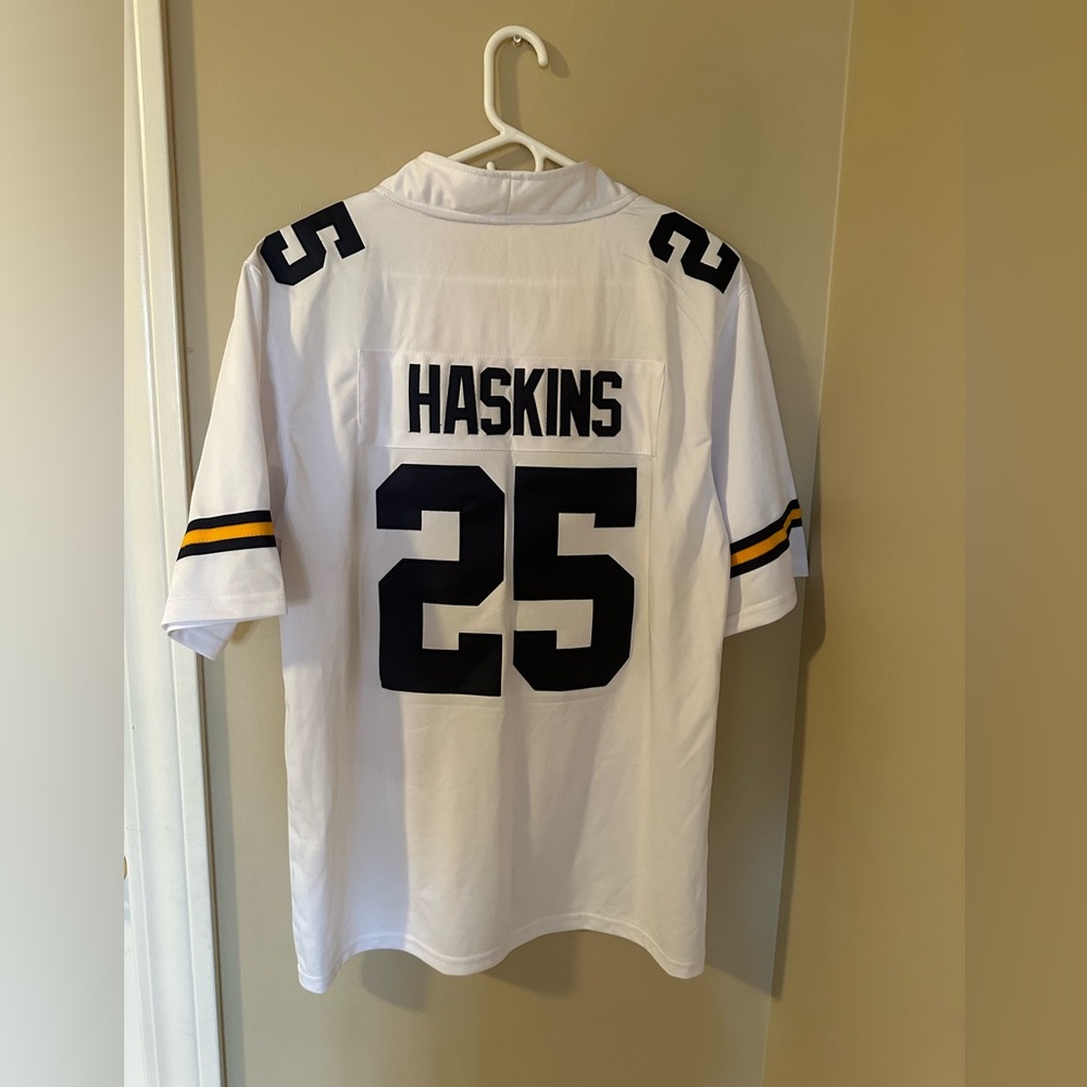Haskins Jersey, Mens S, NWOT